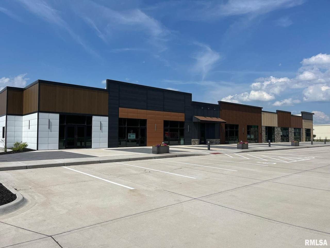 201 12TH Avenue - Photo 1