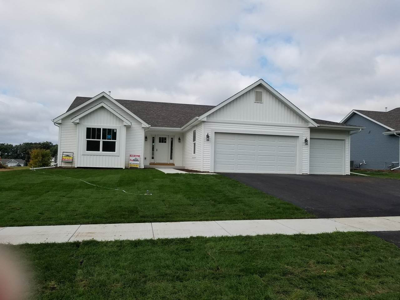 433 Live Oak Lane - Photo 1
