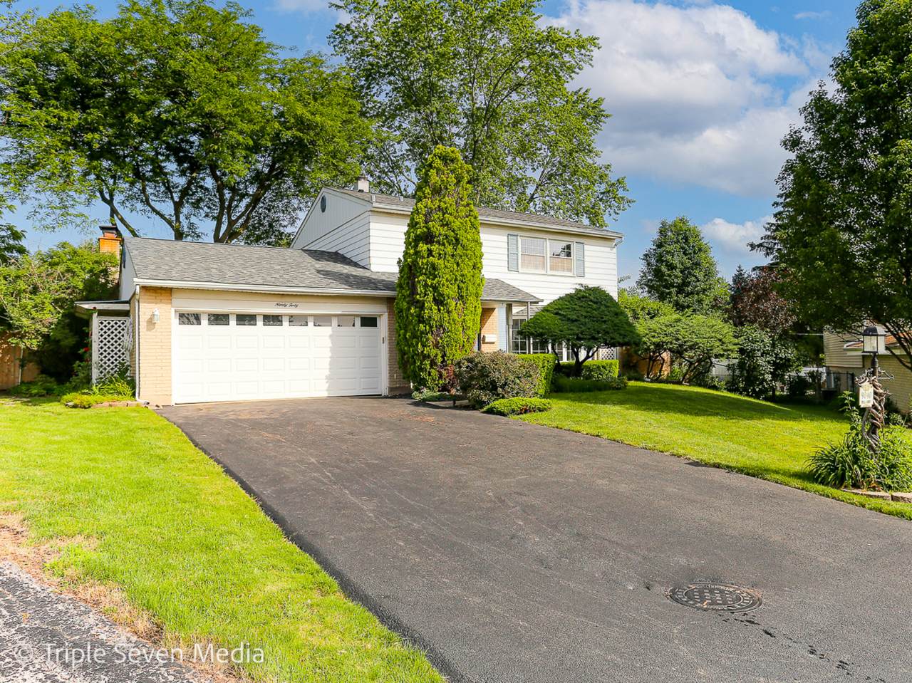 9040 Dell Court - Photo 1