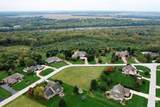 1040 Country Lane - Photo 8