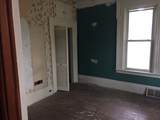 818 York Street - Photo 9