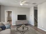 126 Perry Street - Photo 8