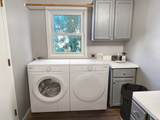 126 Perry Street - Photo 9