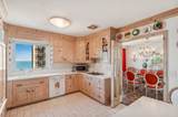 1515 Astor Street - Photo 9