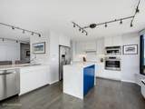 1555 Astor Street - Photo 3