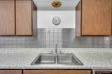215 Dixon Street - Photo 18