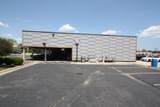 9823 Lawrence Avenue - Photo 21