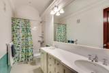 1838 Burling Street - Photo 31
