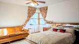 9018 Oakley Avenue - Photo 19