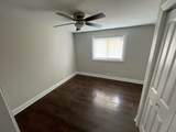 9035 Oglesby Avenue - Photo 8