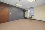 211 Wacker Drive - Photo 18