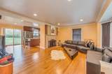 17W517 Manor Lane - Photo 5