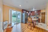 17W517 Manor Lane - Photo 10
