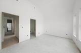 10649 Sawyer Avenue - Photo 12
