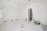 10649 Sawyer Avenue - Photo 15