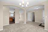 724 Prairie Pond Circle - Photo 11