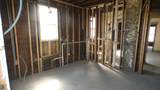 10451 Hoxie Avenue - Photo 12