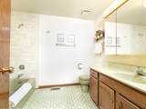 1602 Surrey Lane - Photo 18