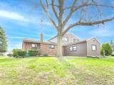 1602 Surrey Lane - Photo 20