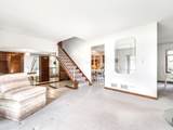 1602 Surrey Lane - Photo 5