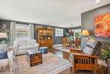 1232 Blackthorn Lane - Photo 3