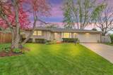 804 Balmoral Court - Photo 2