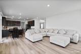 2212 Country Hills Drive - Photo 5