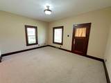 1105 Oakley Avenue - Photo 2