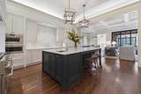 1534 Dearborn Parkway - Photo 10