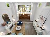 1241 Dickens Avenue - Photo 19