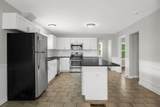 642 Greenbay Avenue - Photo 5