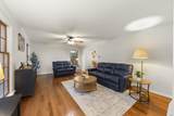 1064 Lewis Avenue - Photo 3