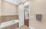 7N627 East Drive - Photo 18
