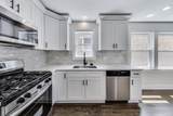 5423 Newcastle Avenue - Photo 5