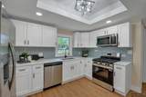 884 Greenview Avenue - Photo 5