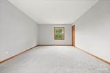 1421 Golden Gate Drive - Photo 15