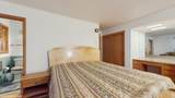 7421 Crossway Road - Photo 19