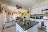 5844 Maple Avenue - Photo 5