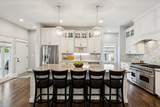 16 Tuttle Avenue - Photo 8