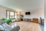 1040 Dover Lane - Photo 4