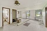 14856 Perry Avenue - Photo 18