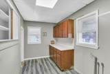 301 Douglas Street - Photo 15