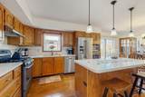 1S550 Hawthorne Lane - Photo 6