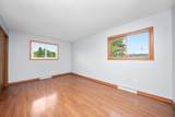 9619 Woods Lane - Photo 13