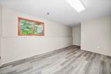 9619 Woods Lane - Photo 19
