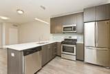 1552 North Park Avenue - Photo 3