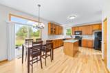 4553 Gardiner Avenue - Photo 4