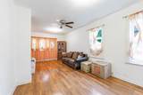 3352 Seeley Avenue - Photo 7