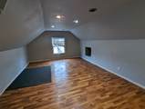 10515 Perry Avenue - Photo 2