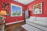 2742 Hamlin Avenue - Photo 12